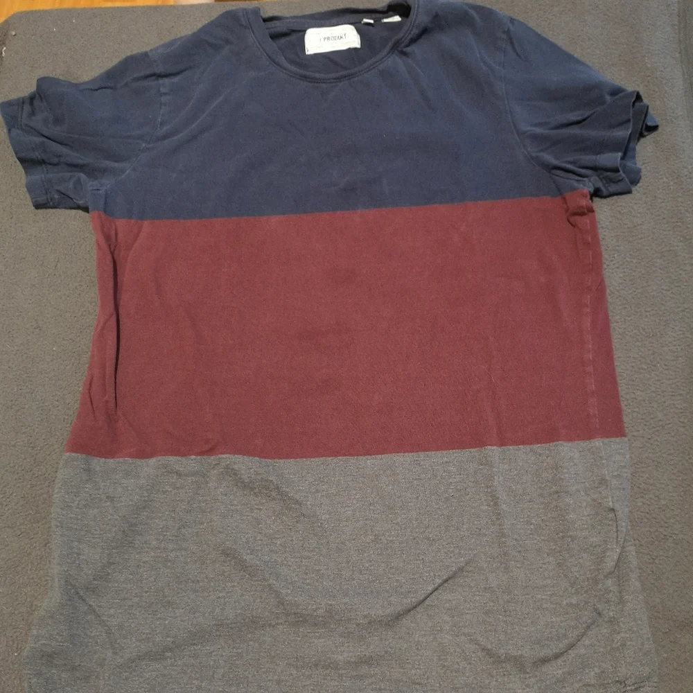 Shirts - Picture 3 of 3